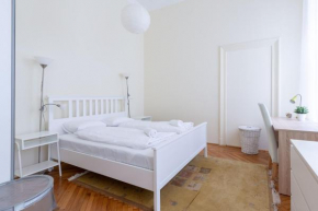 Your Spacious & Modern 4 Bedroom Apartment Budapest